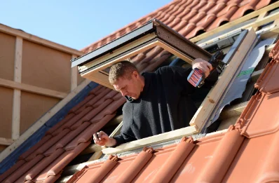 Pose de fenêtres de toit Velux à Allières